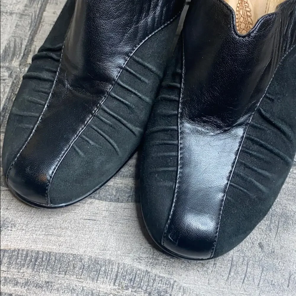 Sofft Pleated Leather Suede Slip On Heels 8M